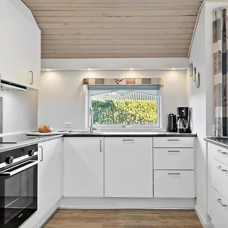 2 Bedroom In Prázdninový dům Haderslev